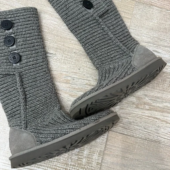 UGG Gray Knit Boots with Button Detail - Picture 3 of 10